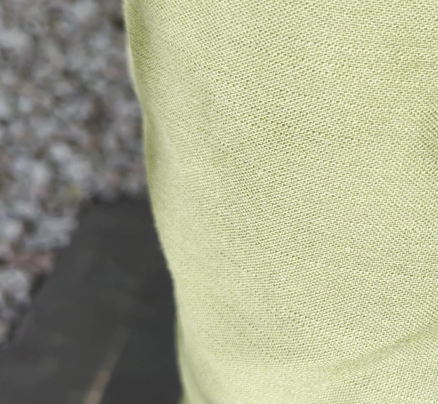 The reverse cotton sateen of the OG-107 trouser